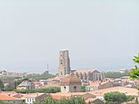 Carcassonne - Eglise St Vincent vue depuis la cite